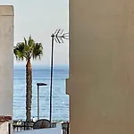 Moderno Piso De 3 En La Playa De Malaga リンコン・デ・ラ・ビクトリア