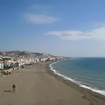 Moderno Piso De 3 En La Playa De Malaga アパート *